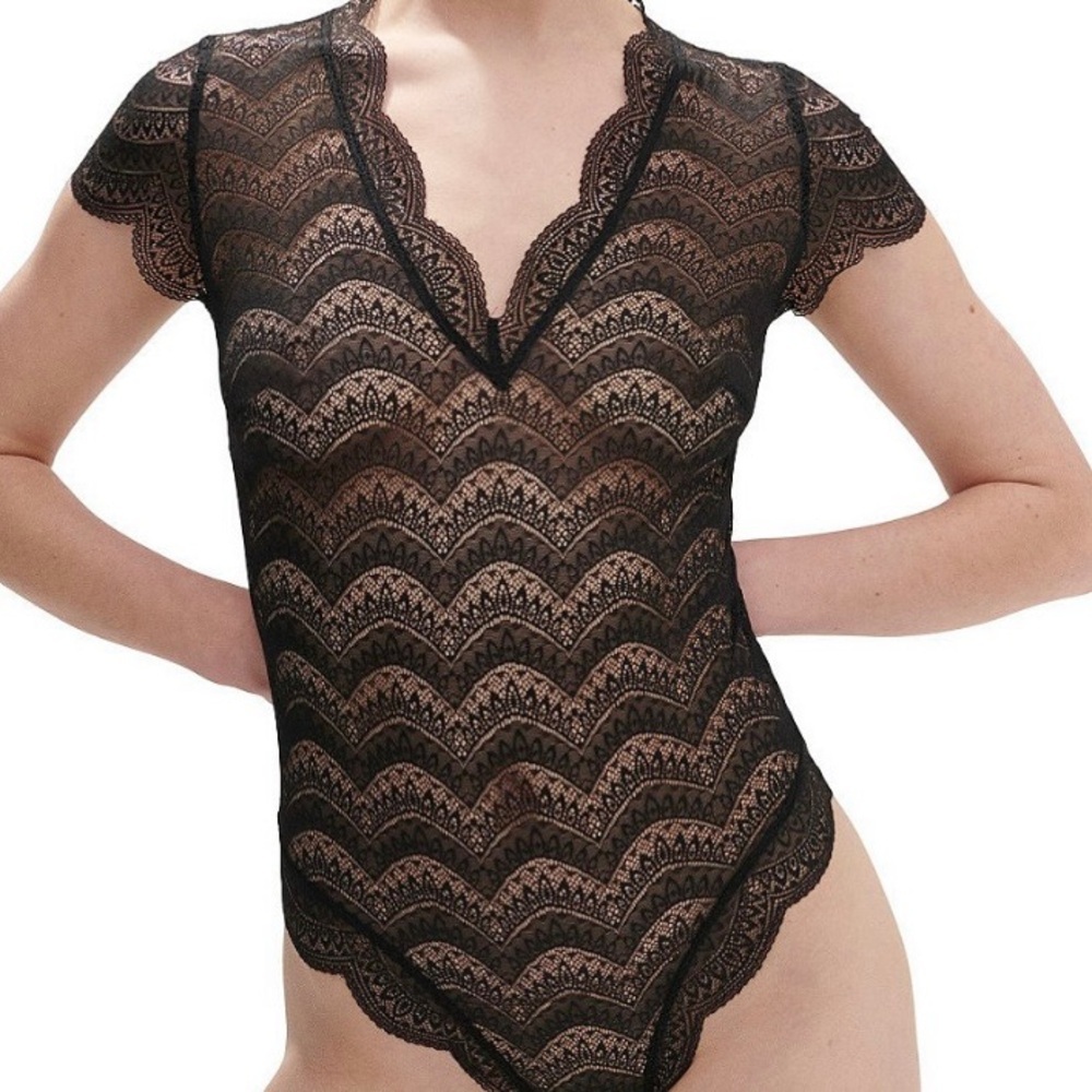 NWT Simon Perele Karma Black Sheer Lace Bodysuit Size 3 /Medium (8-10)